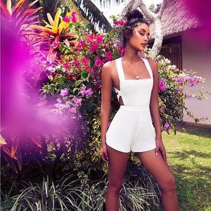 HOUSE OF CB 'Clarisse' White Strappy Playsuit NWOT